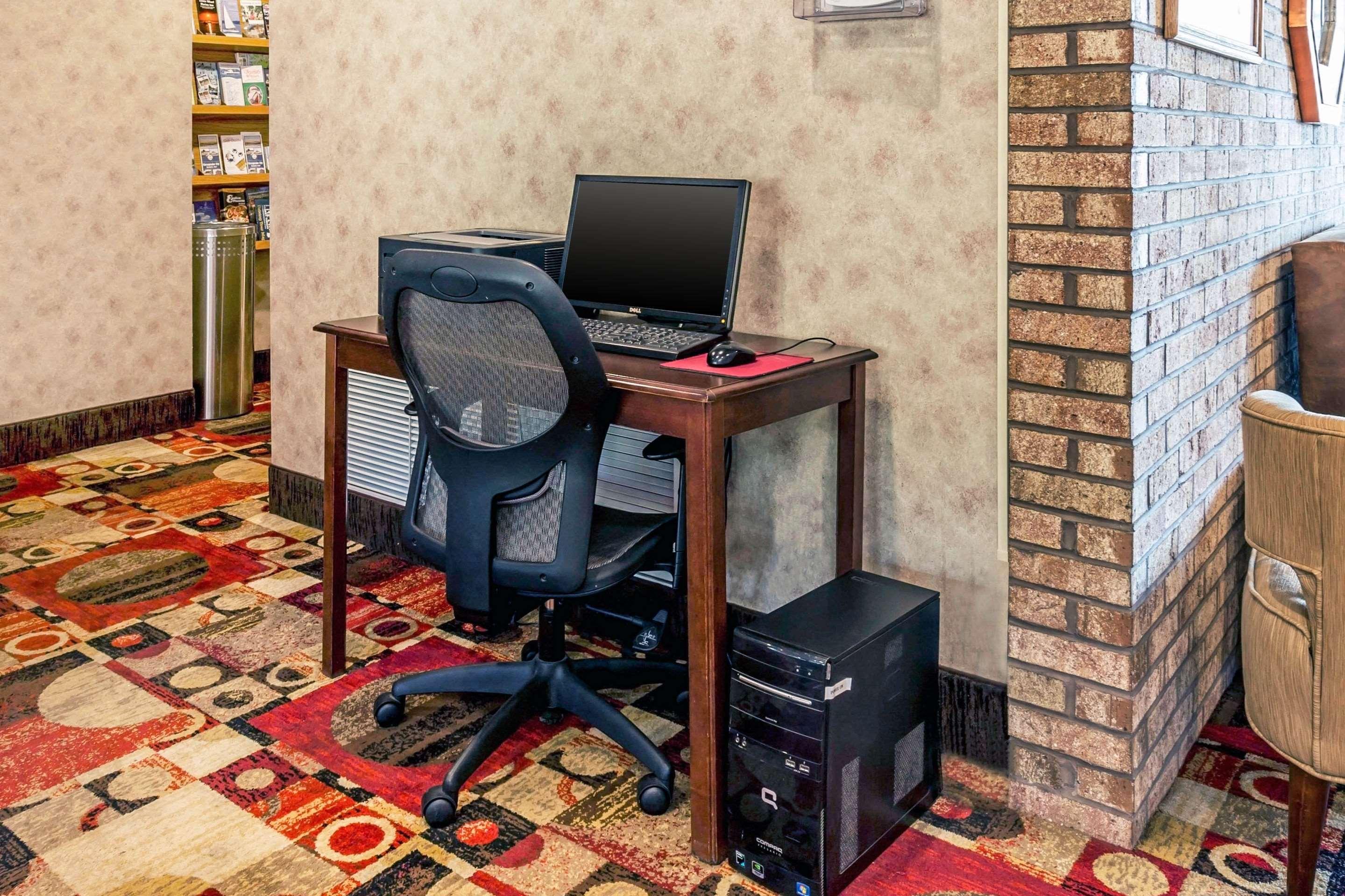 伊斯顿品质酒店 外观 照片